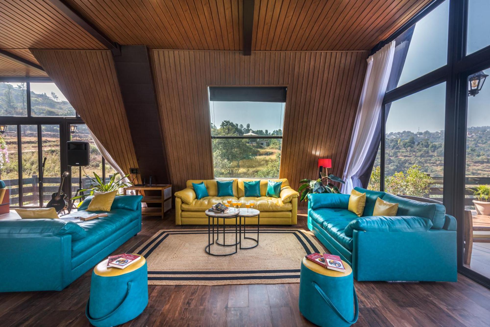 Saffronstays A Vantage, Panchgani - A Pyramid Shaped Unique Luxury Villa With Infinity Valley Views エクステリア 写真